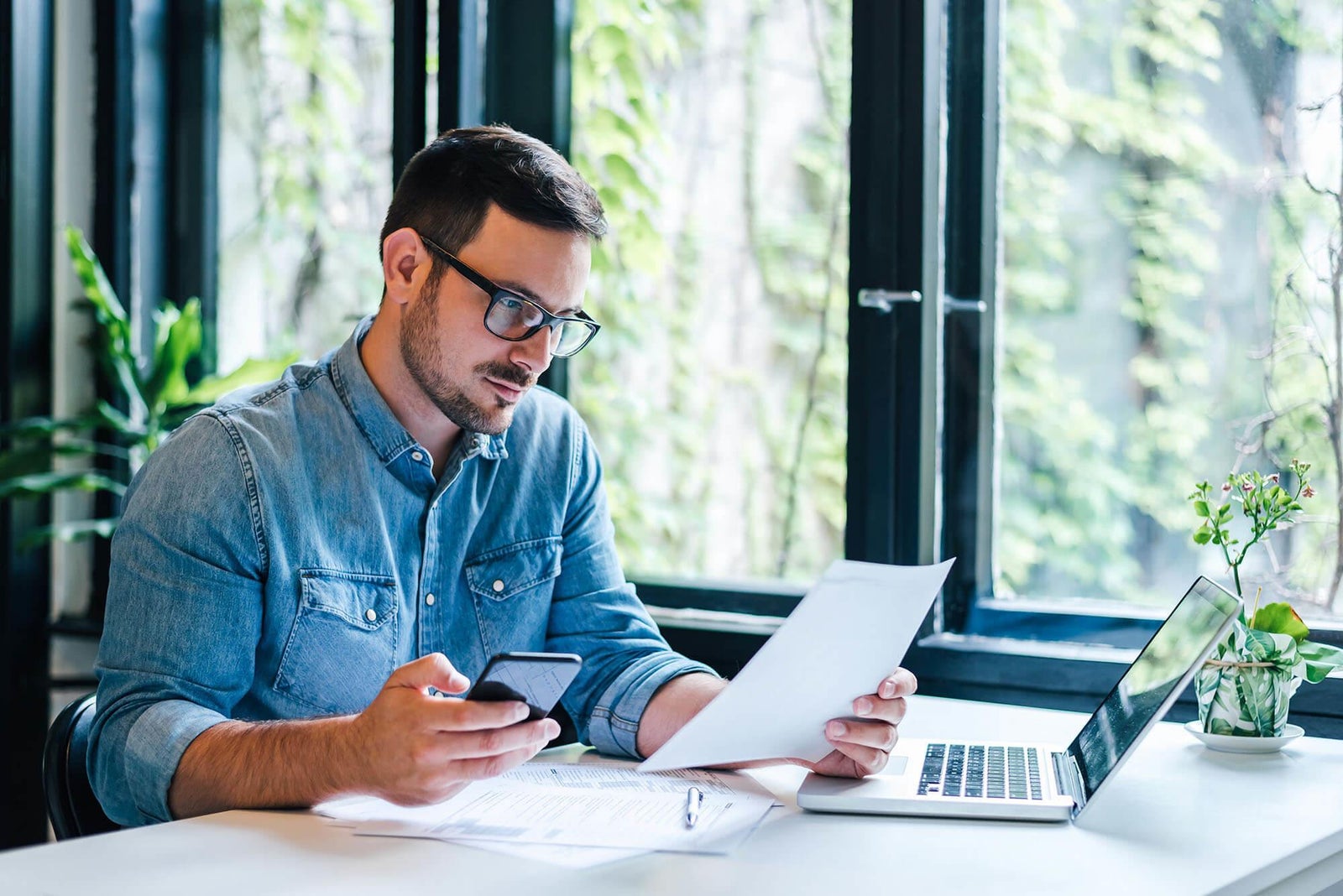 How to Become an Accounts Administrator: A Secure Job for Detail-Oriented People
