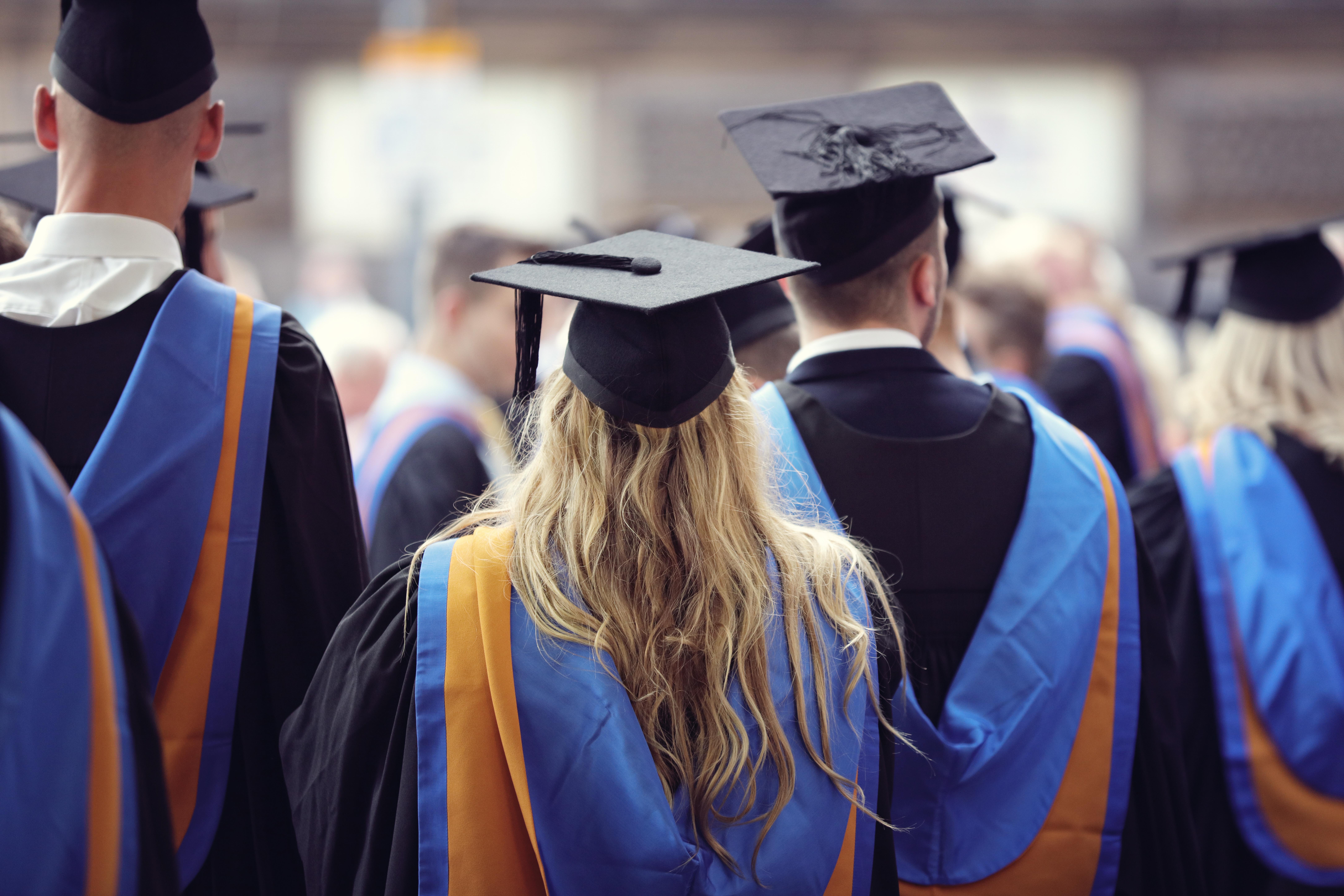 Failing University Students to be Cut Off from HELP Loans