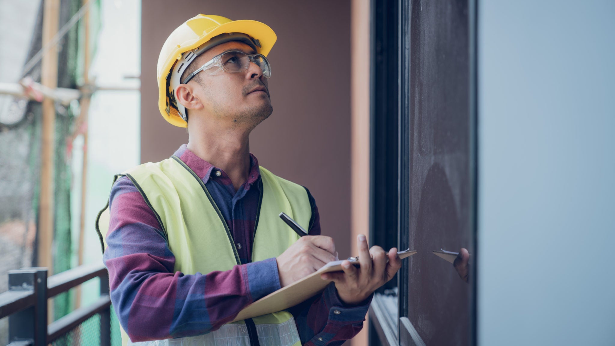 How to a Building Inspector A Detailoriented Job That Pays