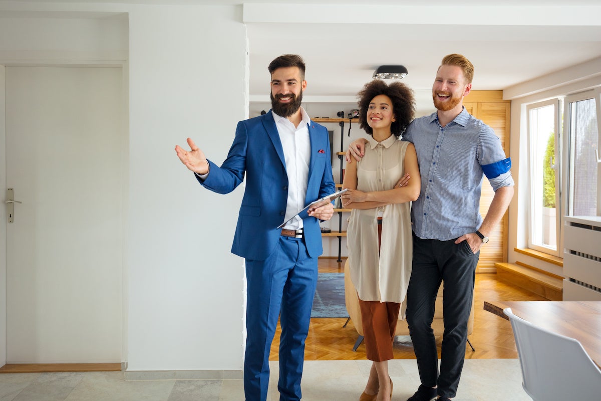 15 Skills Essential to Becoming a Real Estate Agent