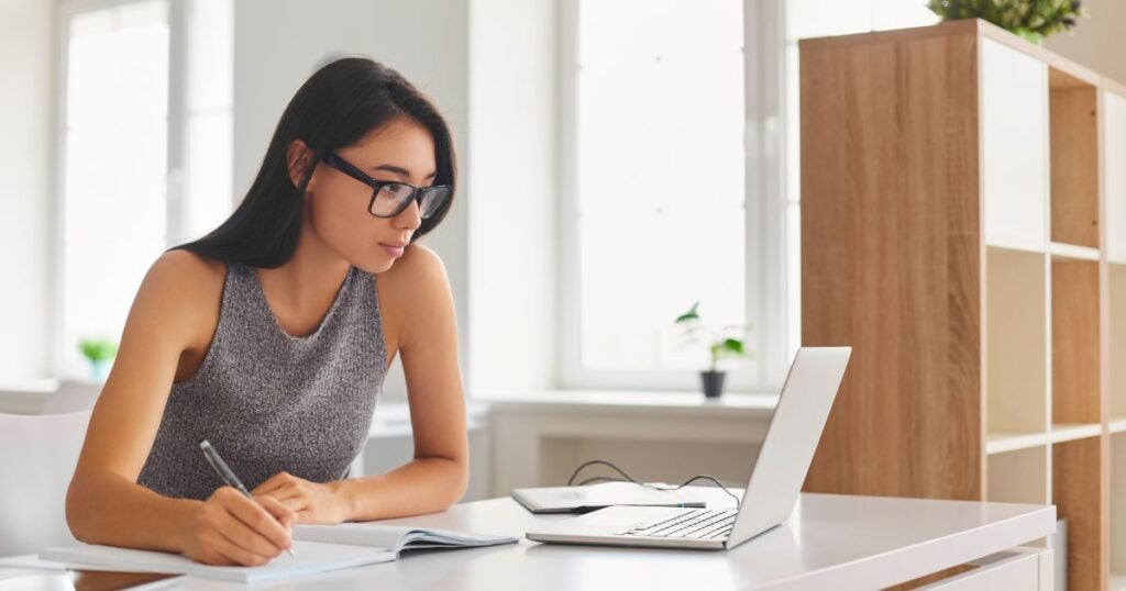 The Importance of Note Taking: A Comprehensive Guide